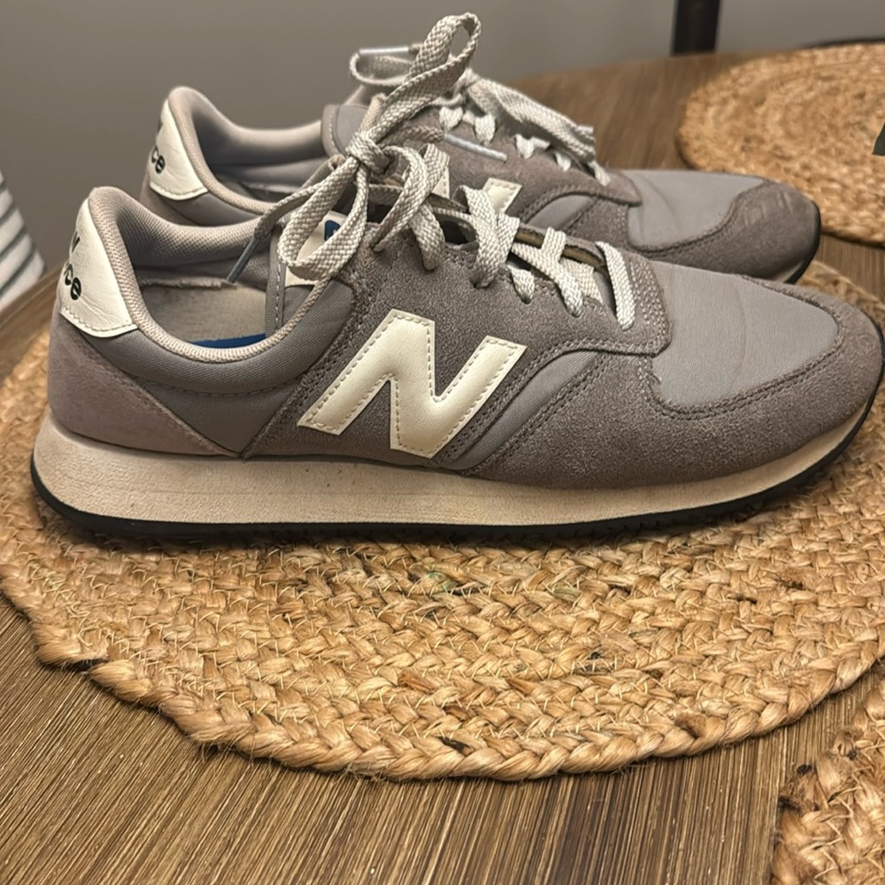 New Balance 420 Men’s 9.5 gray